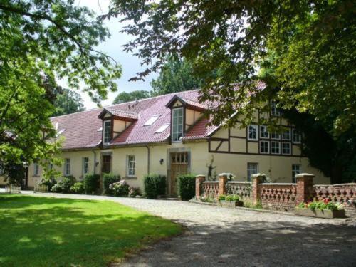 Hotel Garni Graf Von Oberg Lahstedt Eksteriør bilde